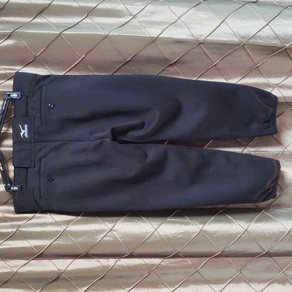🦋4 for $20, or as marked. Mizuno Belted Fastpitch Softball Pant - Picture 7 of 8